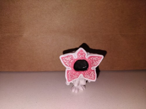 Kinder joy italia stranger - kinder,