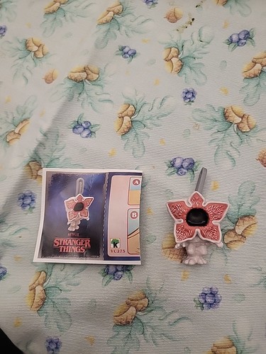 Funko pop stranger things - stranger,